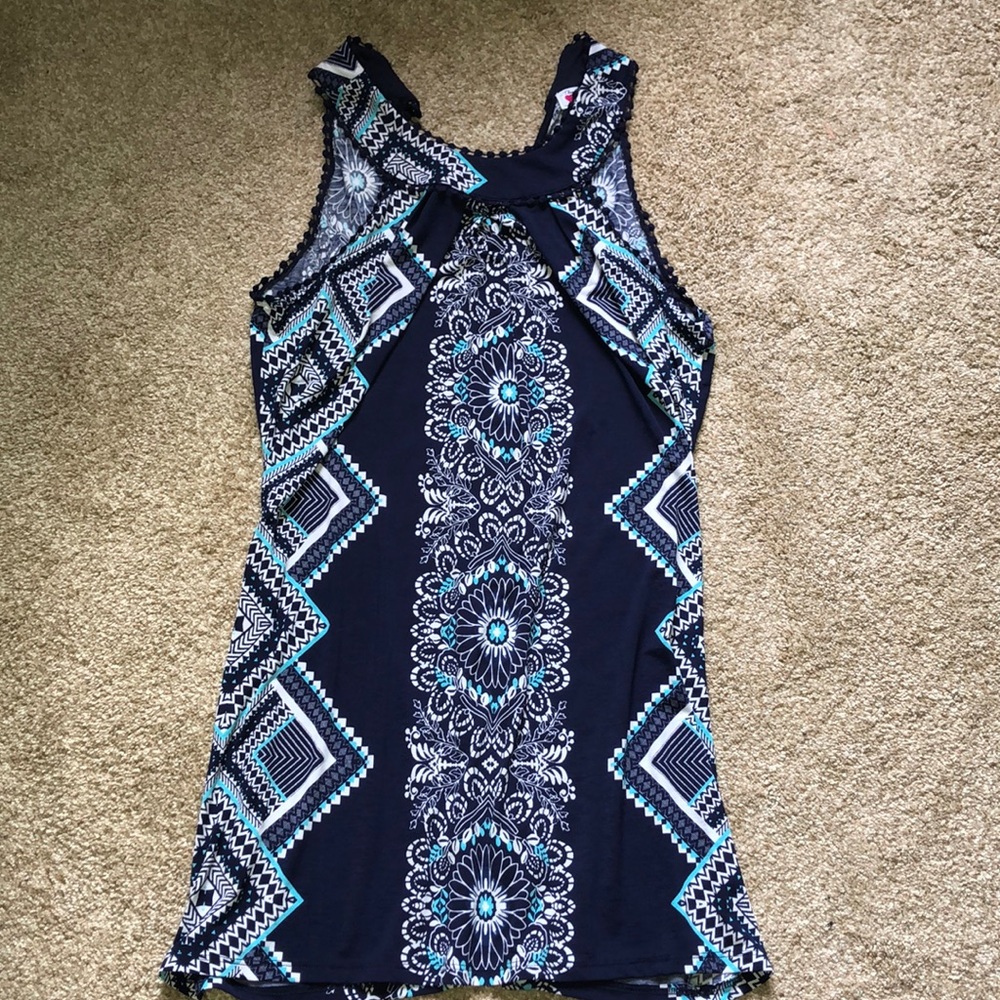 Blue patterned dress!